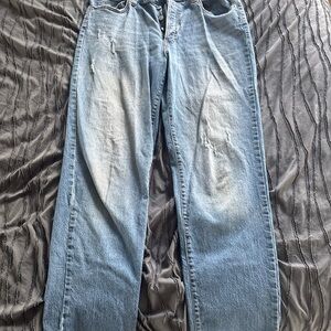 Universal Thread Light Blue Straight Leg Jeans